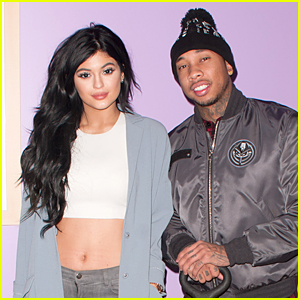 Kylie Jenner & Tyga Fuel More Dating Rumors With Holiday Shopping Trip