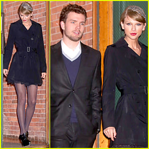 Taylor Swift & Brother Austin Get All Dressed Up For Formal Holiday Dinner
