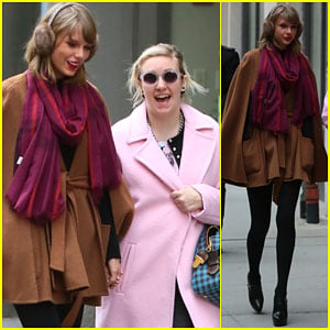 Taylor Swift & Lena Dunham Are the Most Adorable BFFs
