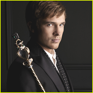 William Moseley: Say Hello To 'The Royals' Prince Liam!