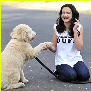Bailee Madison Is Somebody's 'DUFF' - See the Cute Pics!