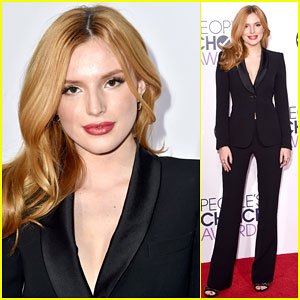 Bella Thorne Stuns on the Red Carpet at People's Choice Awards 2015!
