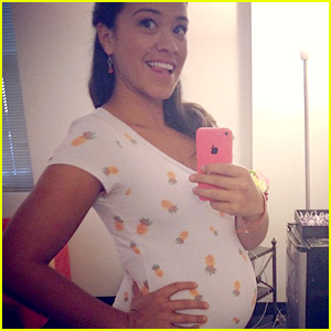 Gina Rodriguez Shows Off Jane's Baby Bump In New Instagram Pic!