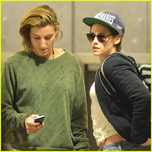 Kristen Stewart & Alicia Cargile Arrive Back at LAX After New Year's Holiday