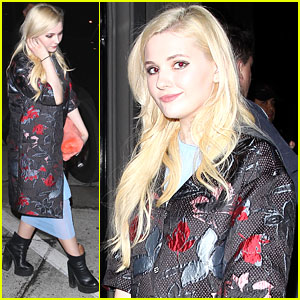 Abigail Breslin Goes Back To Long Hair While Out To Dinner
