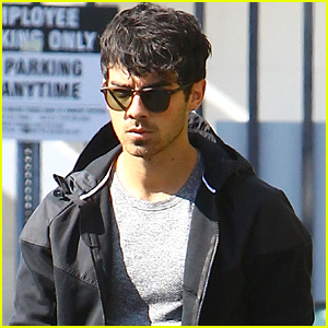 Joe Jonas is Growing Out His Hair Again & We're All About It