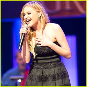 Kelsea Ballerini Makes Her Grand Ole Opry Debut; Announces 'The First Time' Drop Date
