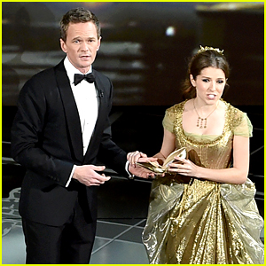 Anna Kendrick Performs in Oscars 2015 Opening Number! (Video)