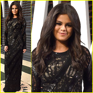 Selena Gomez Can't Stop Smiling at Oscars After-Party!
