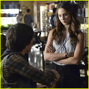 Spencer Spends More Time with Jonny on Tonight's All-New 'Pretty Little Liars'