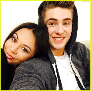 Pretty Little Liars' Cody Christian Has Us Wishing For a Mike & Mona Reunion Episode Now