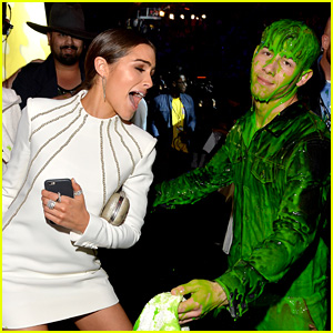 Nick Jonas Tries to Hug Girlfriend Olivia Culpo While Covered in Slime at KCAs 2015