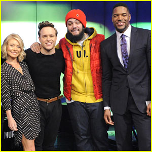 Olly Murs Gets 'Wrapped Up' On 'Live! With Kelly and Michael'