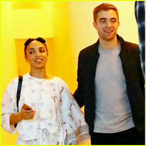 Did Robert Pattinson Give Girlfriend FKA twigs a Promise Ring?