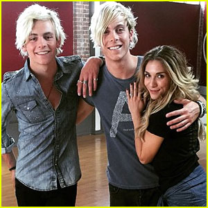 Riker Lynch Gets Visit From Brother Ross At 'DWTS' Studio