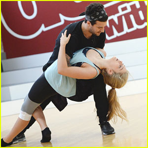 Willow Shields & Mark Ballas Will Cha Cha to Meghan Trainor's 'Lips Are Movin'