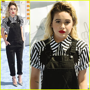 Bea Miller Shares 'Small Hands' Cover Before MTV Movie Awards 2015