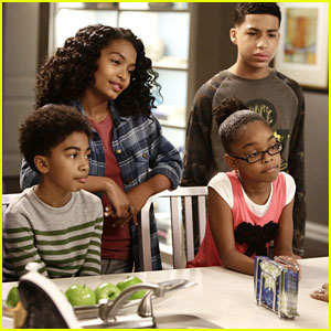 Zoey & Andre Learn The Importance of Not Lying In Tonight's 'black-ish'