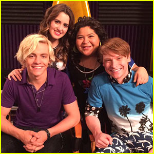 Calum Worthy Says Laura Marano Is The First To Go In A Zombie Apocalypse