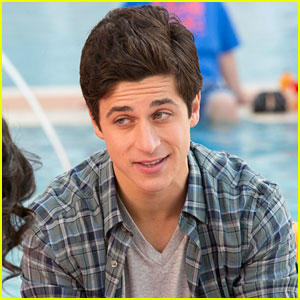 David Henrie Says He Can Ride A Segway Better Than Kevin James