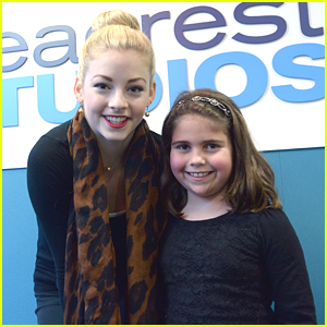 Gracie Gold Visits Boston Children's Hospital - See The Cute Pics!