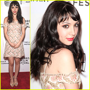 Hannah Marks Premieres 'Anesthesia' At Tribeca Film Festival
