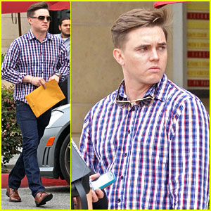 Jesse McCartney Grabs Lunch In Beverly Hills After Celebrating 28th Birthday