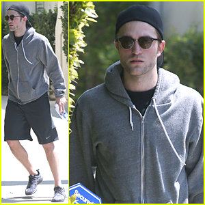 Robert Pattinson Hits Gym Workout After Engagement Rumors Spread