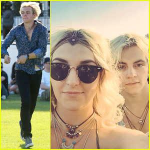 Ross Lynch Hits Up Coachella 2015 With R5!