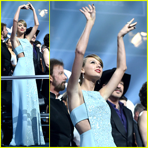 Taylor Swift Dances the Night Away at ACM Awards 2015