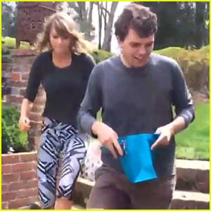 Taylor Swift & Brother Austin Battle It Out In Easter Egg Hunt