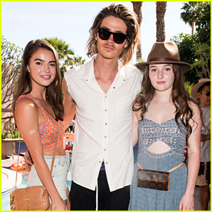Kaitlyn Dever Has a 'MWC' Reunion at Just Jared's Festival Party Presented by Sonix!