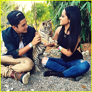 Becky G & Austin Mahone Play With Baby Cheetahs Before Get Schooled Mas Challenge Event