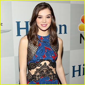 Hailee Steinfeld Making Solo Album, Signs Music Label Deal with Republic Records