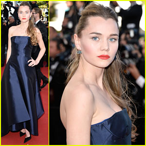 Suki Waterhouses's Sister Immy Turns Heads At 'Youth' Premiere in Cannes
