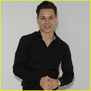 Jake T. Austin is 'So Talented' Raves Former 'Fosters' Co-Star Bailee Madison