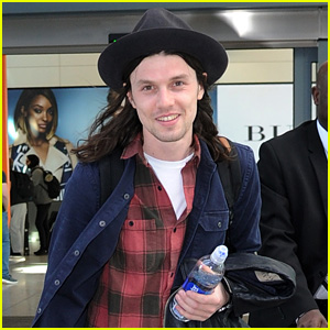 James Bay Performs 'Hold Back the River' on 'Ellen' - Watch Now!
