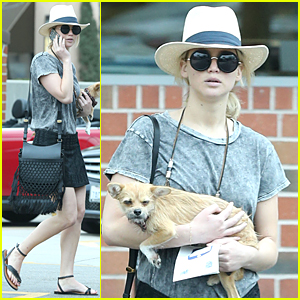 Jennifer Lawrence's Dog Doesn't Look Thrilled to Be at Rite-Aid