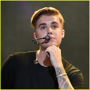 Justin Bieber Hits the Stage For the First Time In a Long Time!