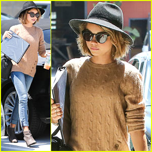 Sarah Hyland Is Tired of Los Angeles' Gloomy Days