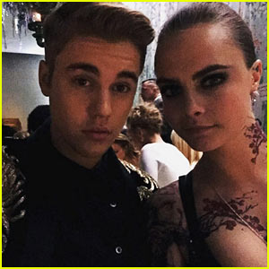 Justin Bieber Broke the Met Gala's No Selfie Rule!