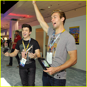 Austin North & Bradley Steven Perry Get Their Game On With Nintedo At E3