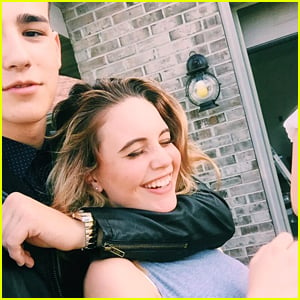 Jacob Whitesides Has Date Night With Bea Miller Ahead Of '17 Things' Video Debut