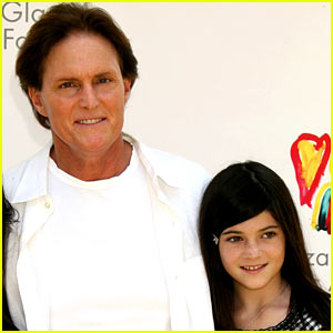 Kylie Jenner Celebrates Father's Day with Sweet Note for Caitlyn!