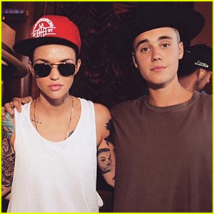 Justin Bieber Surprises Crowd at EDC, Meets Orange Is The New Black's Ruby Rose!