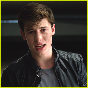 Shawn Mendes Gets Beat Up By His Broken heart In 'Stitches' Music Video