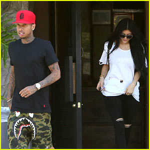 Kylie Jenner Is Not the Subject of Tyga's Song 'Pleazer'