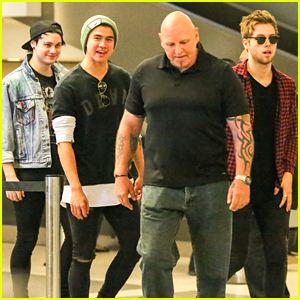 5 Seconds Of Summer Admit To Stalking Fans on Social Media
