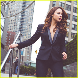 Aimee Carrero Lied During Her 'Young & Hungry' Audition