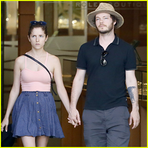 Anna Kendrick & Boyfriend Ben Richardson Spotted Together in Hawaii!
